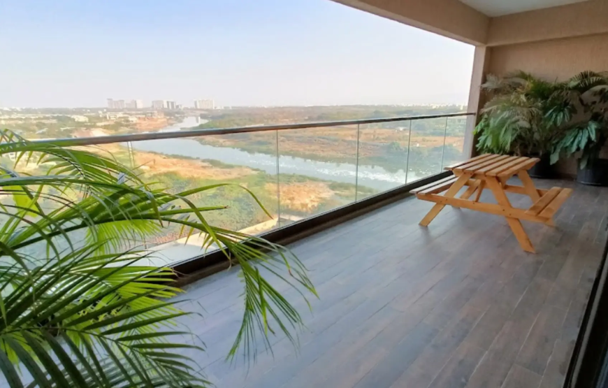 Epoch Picasso House