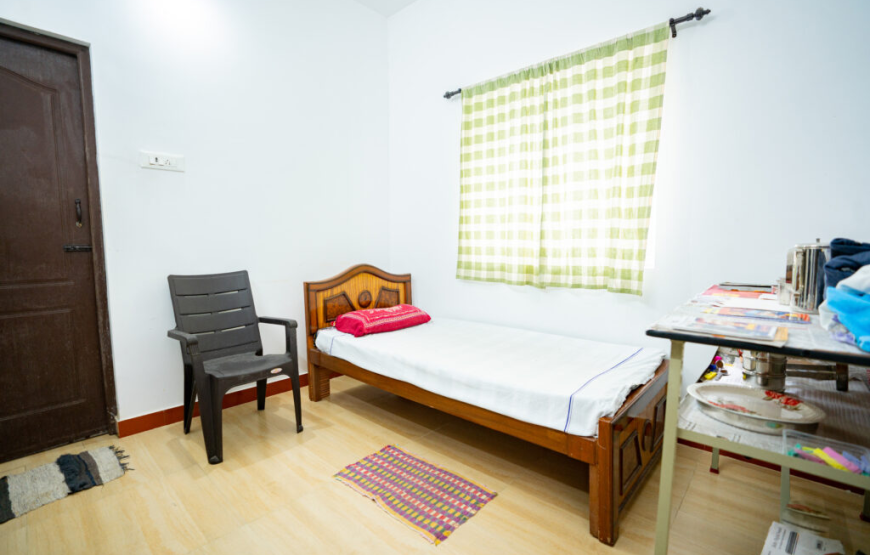 NISHANTHM SENIOR CITIZEN HOME, Tiruppur